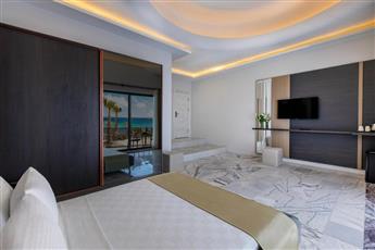 Enki Spinoza Thermal & Resort Hotel 4*