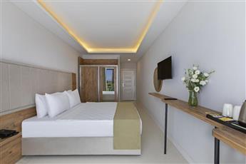 Enki Spinoza Thermal & Resort Hotel 4*