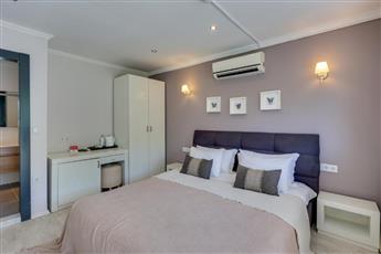 Enki Suess Alacati 4*