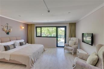 Enki Suess Alacati 4*