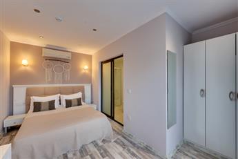 Enki Suess Alacati 4*