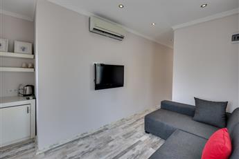 Enki Suess Alacati 4*