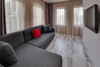 Enki Suess Alacati 4*