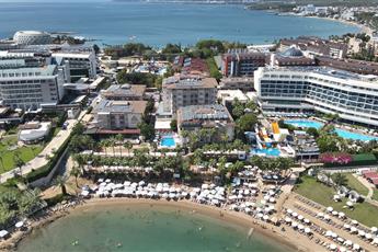 Eos Beach Resort