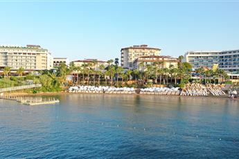 Eos Beach Resort