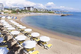 Eos Beach Resort