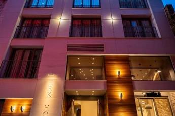 ERK Hotel Sirkeci 4*