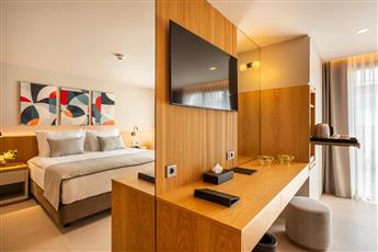 ERK Hotel Sirkeci 4*