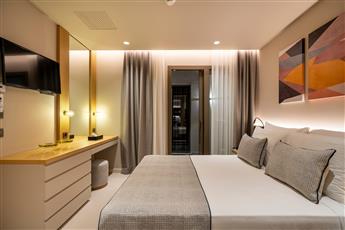 ERK Hotel Sirkeci 4*