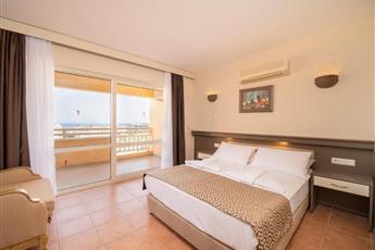 Esra Hotel Family Suites 3*