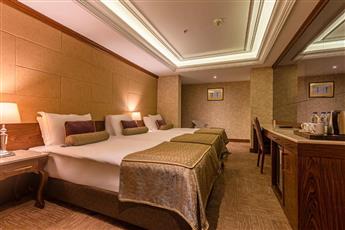 Eurostars Hotel Old City 4*