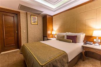Eurostars Hotel Old City 4*