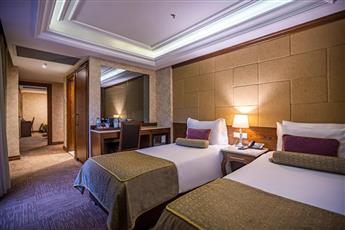 Eurostars Hotel Old City 4*