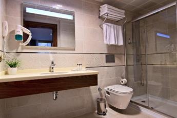 Eurostars Hotel Old City 4*