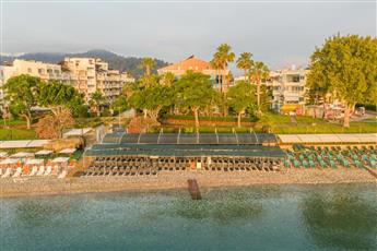 Fame Beach Hotel 4*