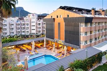 Fame Beach Hotel