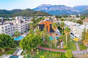 Fame Beach Hotel
