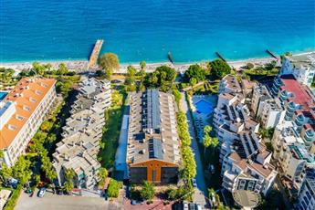 Fame Beach Hotel