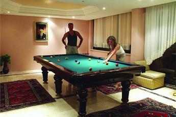 Fame Hotel