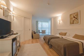 Fame Residence Kemer & Spa 5*