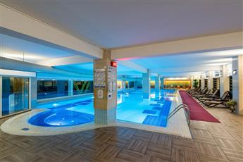 Fame Residence Kemer & Spa 5*