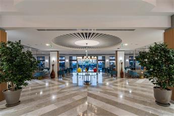 Fame Residence Kemer & Spa 5*