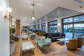 Fame Residence Kemer & Spa 5*