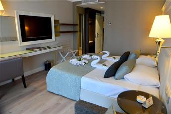 Fame Residence Kemer & Spa