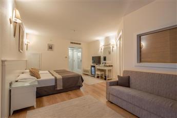 Fame Residence Kemer & Spa
