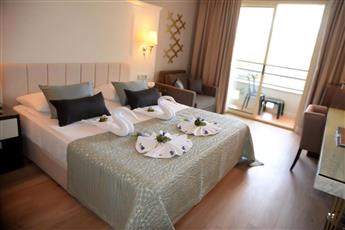 Fame Residence Kemer & Spa
