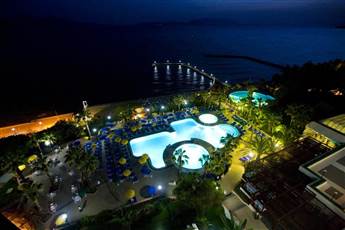 Fantasia Deluxe Hotel 5*