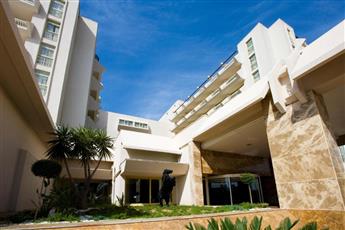 Fantasia Deluxe Hotel