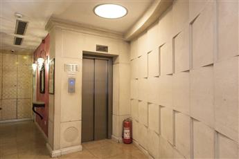 Faros Hotel Old City 4*