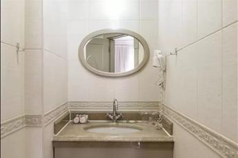 Faros Hotel Old City 4*