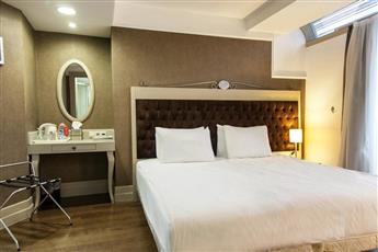 Faros Hotel Old City 4*