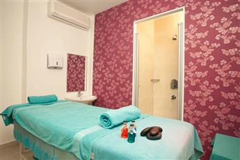 Febeach Hotel Side 4*