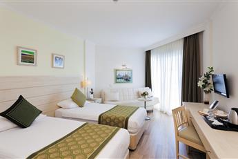 Febeach Hotel Side 4*