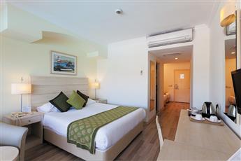 Febeach Hotel Side 4*