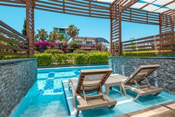 Feniks Priority Hotel 4* Adults only 12+