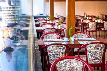 Feronya Hotel 4* Feronya Hotel 4*