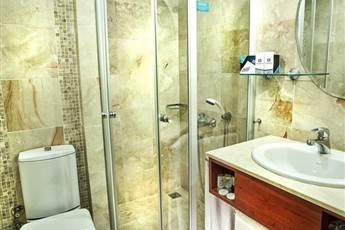 Feronya Hotel 4* Feronya Hotel 4*