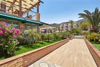Fi Light Solto Boutique Beach