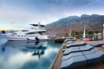 Fi Light Solto Boutique Beach