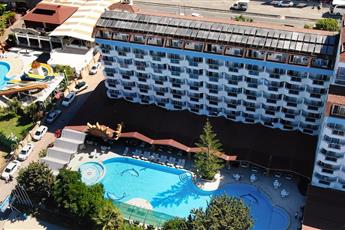 First Class Hotel