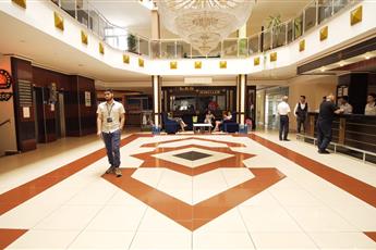 First Class Hotel