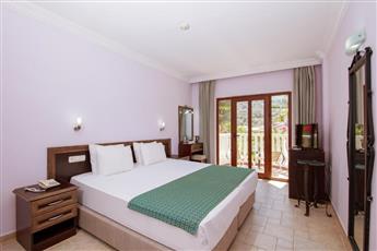 Flamingo Hotel & Spa - Pet Friendly