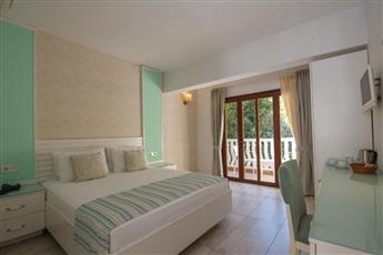 Flamingo Hotel & Spa - Pet Friendly