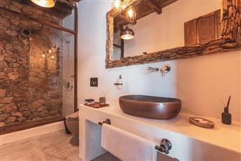 Flamingo Hotel & Spa - Pet Friendly