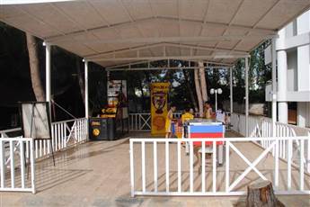 Flora Suites Hotel 4*