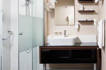 Flora Suites Flora Suites